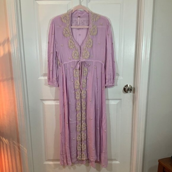 Free People Dresses & Skirts - FREE PEOPLE EMBROIDERED PURPLE FLORAL BOHO LONG SLEEVE MAXI DRESS SIZE SMALL
